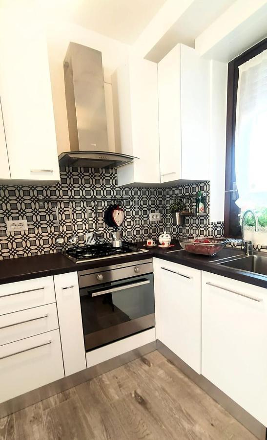 Sarah'S Place 梅纳焦 外观 照片